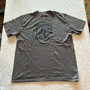 The North Face‎ men’s tee shirt XL